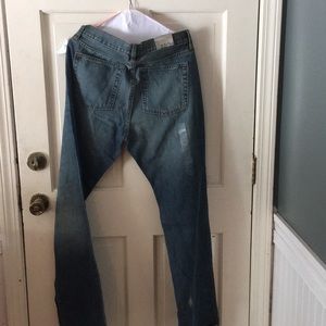 Men's Gap jeans. NWT size 32 W x 34 L straight leg